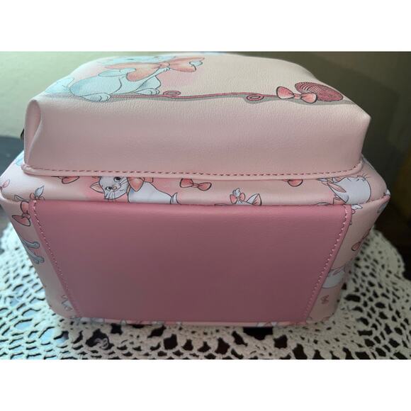 Loungefly Disney The Aristocats Marie Bows Mini Backpack Wallet main image 5